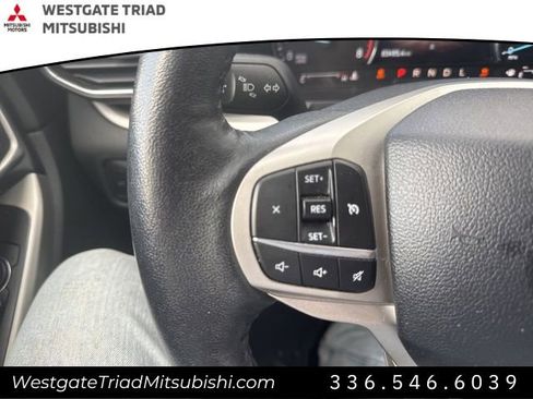 Used 2022 Ford Explorer XLT w/ Equipment Group 202A RWD image 14