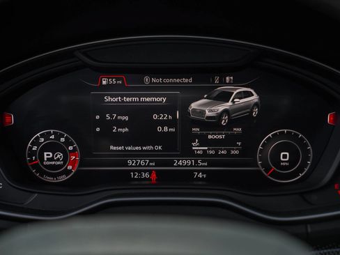 Used 2018 Audi SQ5 Premium Plus AWD/4WD image 16