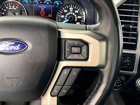 Used 2020 Ford F150 Platinum w/ Equipment Group 701A Luxury AWD/4WD image 45