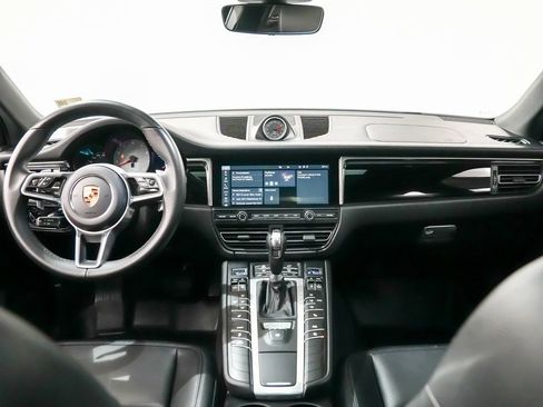 Certified 2021 Porsche Macan S image 21