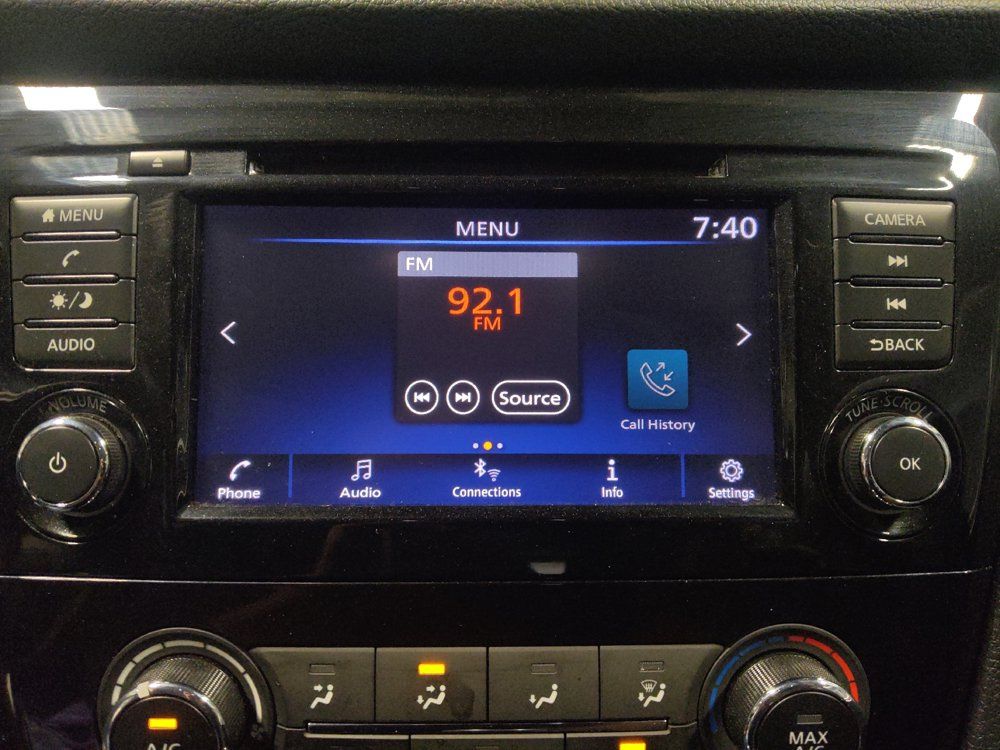 Used 2022 Nissan Rogue Sport S AWD/4WD image 25