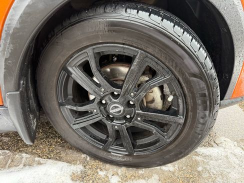 Used 2023 Nissan Kicks SV image 10