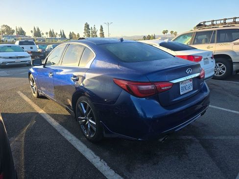 Used 2019 INFINITI Q50 Signature Edition w/ All Weather Package (L93) image 17