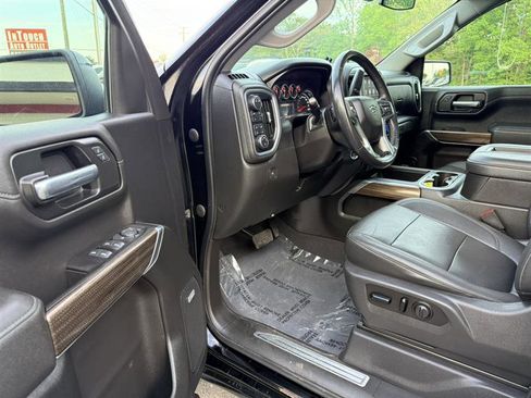 Used 2021 Chevrolet Silverado 1500 LT Trail Boss w/ Convenience Package II AWD/4WD image 25