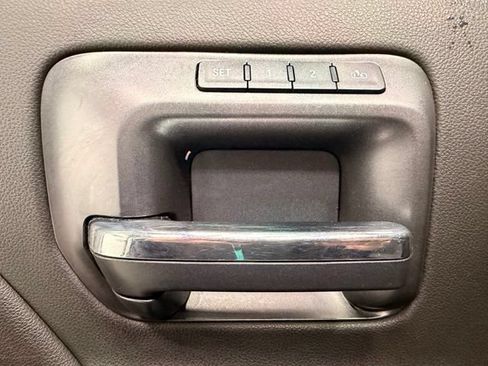 Used 2015 Chevrolet Silverado 2500 LTZ AWD/4WD image 26