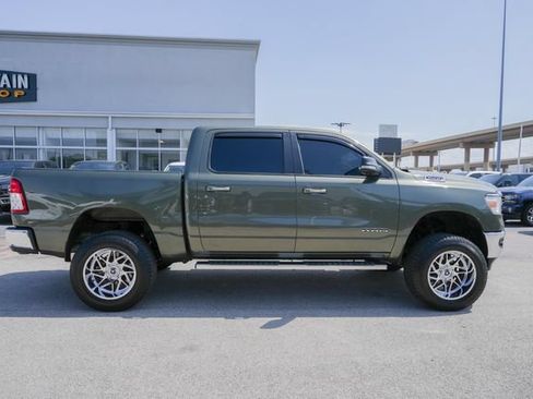 Used 2020 RAM 1500 Big Horn AWD/4WD image 4