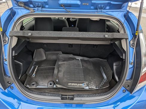 Used 2016 Toyota Prius C Three image 12