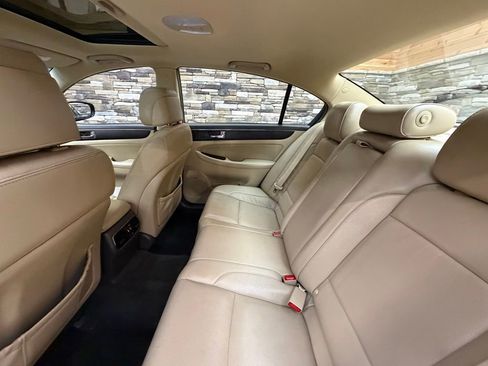 Used 2011 Hyundai Genesis 3.8 w/ Premium Navigation Pkg 3 RWD image 28