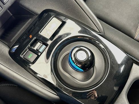 Used 2023 Nissan Leaf SV Plus FWD image 25