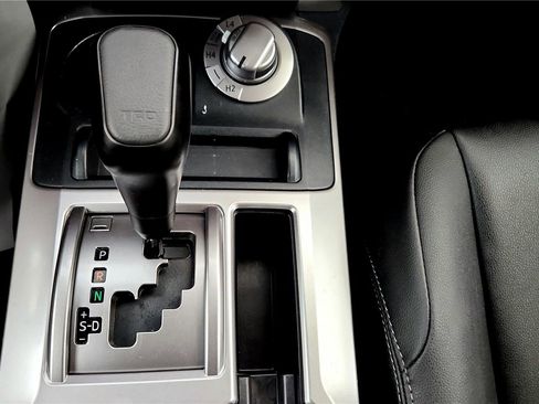 Certified 2022 Toyota 4Runner TRD Sport image 39