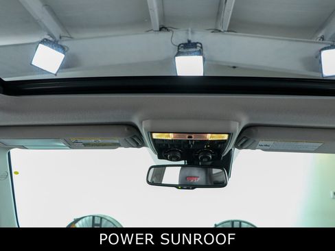 Used 2022 Toyota 4Runner TRD Off-Road Premium w/ Moonroof Package AWD/4WD image 21