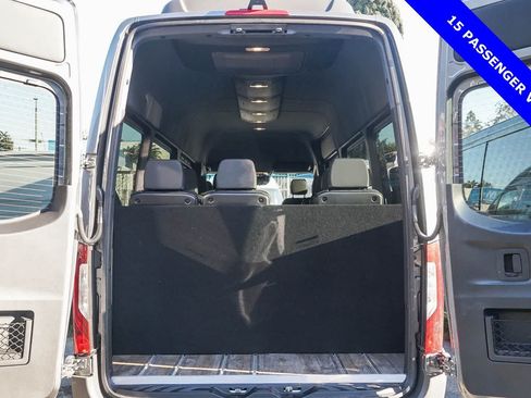 Used 2024 Mercedes-Benz Sprinter 2500 image 7