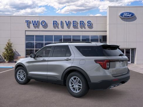 New 2026 Ford Explorer Active w/ Active Comfort Package RWD image 4