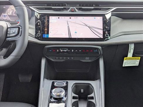 New 2026 Jeep Cherokee Overland AWD/4WD image 25