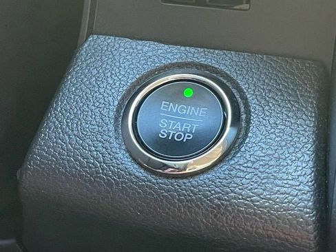 Used 2020 Ford Expedition Platinum image 20