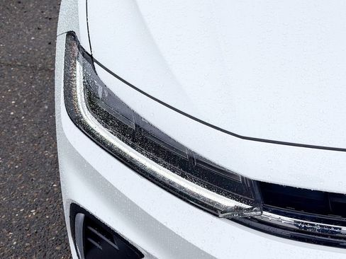 New 2026 Volkswagen Jetta SE image 5