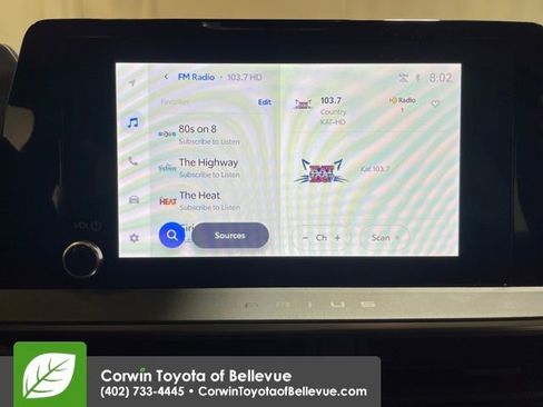 Used 2024 Toyota Prius LE image 18