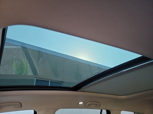 Used 2026 Volkswagen Atlas SE w/ Panoramic Sunroof Package FWD image 25