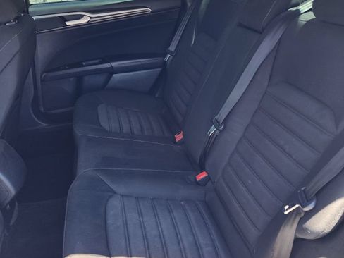 Used 2017 Ford Fusion S w/ Equipment Group 101A FWD image 9