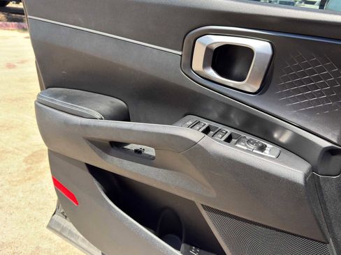Certified 2022 Kia Sorento S FWD image 22