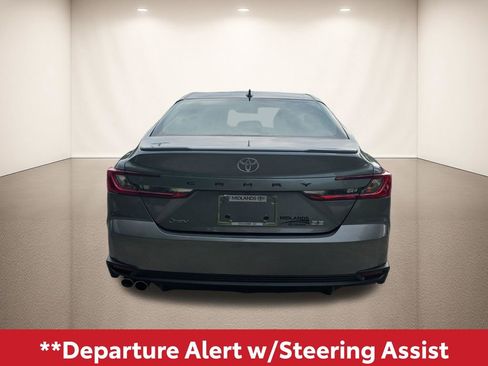 Used 2025 Toyota Camry SE w/ Convenience Package FWD image 5