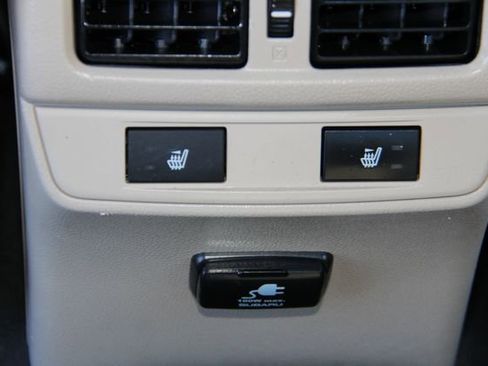 Used 2016 Subaru Legacy 3.6R Limited image 30