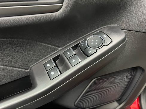 Used 2023 Ford Escape Active image 18