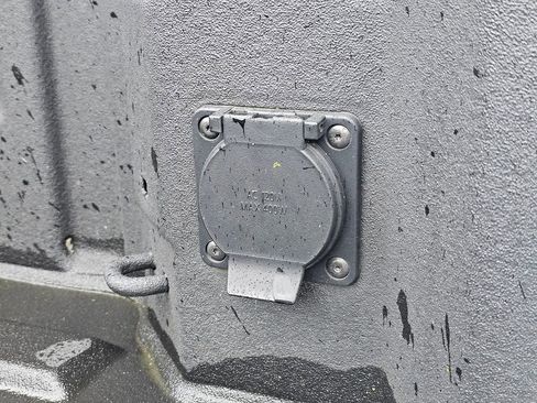 Used 2023 GMC Sierra 1500 AT4 w/ AT4 Premium Package image 51