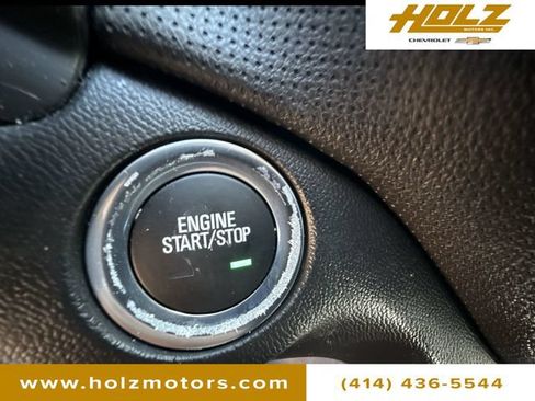 Certified 2023 Chevrolet Equinox Premier AWD/4WD image 18