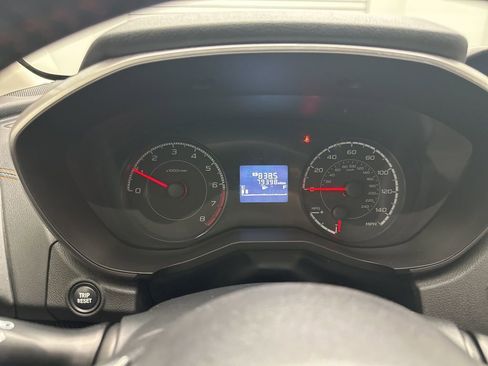 Used 2020 Subaru Crosstrek 2.0i Premium image 16