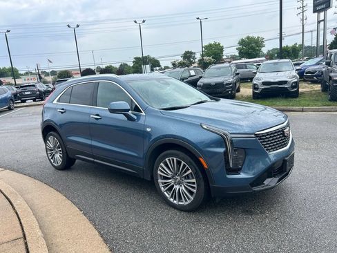 Used 2024 Cadillac XT4 Premium Luxury w/ Technology Package AWD/4WD image 1