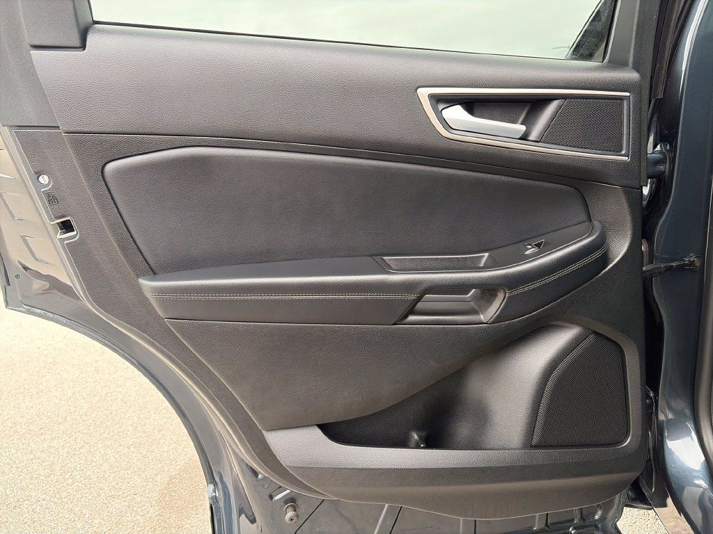 Used 2024 Ford Edge SEL w/ Convenience Package AWD/4WD image 27