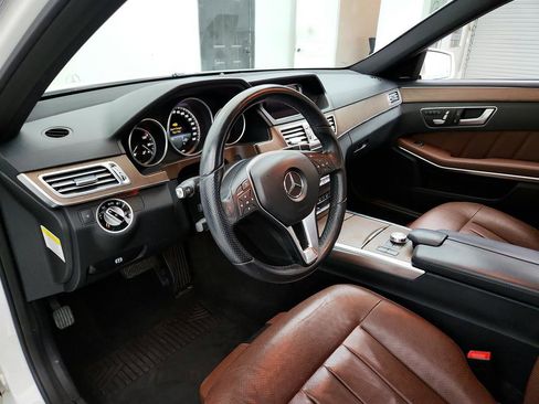 Used 2014 Mercedes-Benz E 350 Sedan image 13
