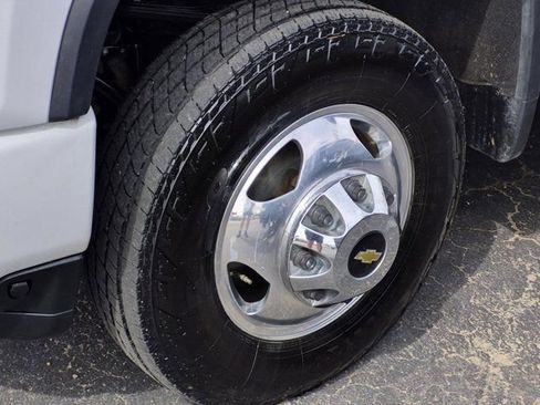 Used 2021 Chevrolet Silverado 3500 High Country image 4