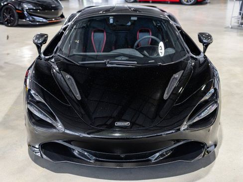 Used 2018 McLaren 720S Performance RWD image 9