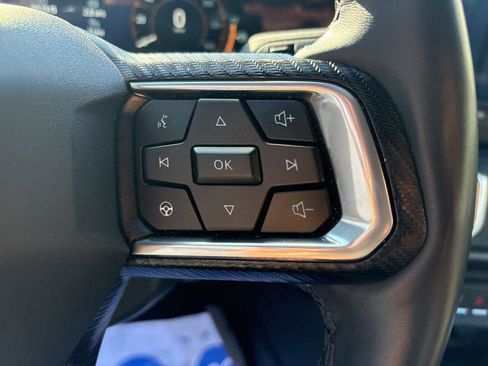 Used 2025 Ford Mustang Premium image 22