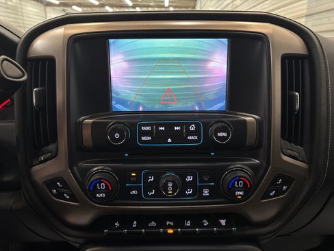 Used 2018 GMC Sierra 3500 Denali w/ Duramax Plus Package AWD/4WD image 17