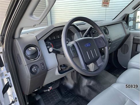 Used 2011 Ford F350 XL w/ PWR Equipment Group image 31