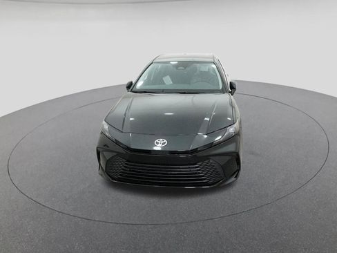 New 2026 Toyota Camry LE image 15