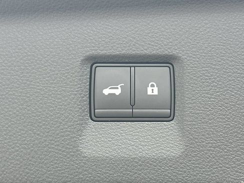 Used 2026 INFINITI QX60 Luxe w/ Cargo Package FWD image 16
