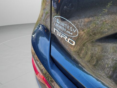 New 2026 Kia Niro LX FWD image 31