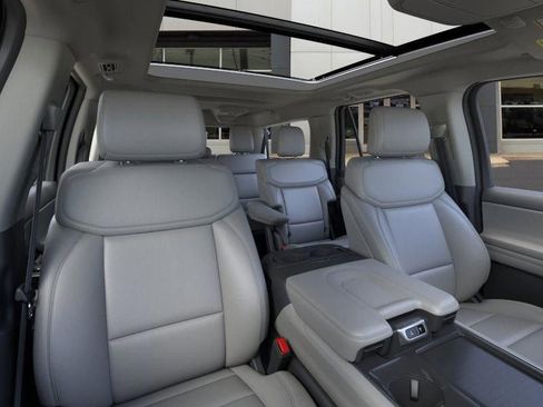 New 2026 Ford Expedition Max Active AWD/4WD image 14