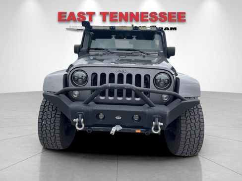 Used 2016 Jeep Wrangler Unlimited Sport AWD/4WD image 9
