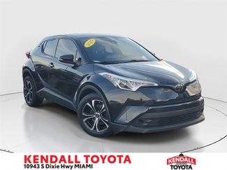Used 2019 Toyota C-HR LE image 1