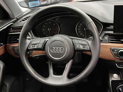 Used 2022 Audi A4 2.0T Premium w/ Convenience Package AWD/4WD image 16