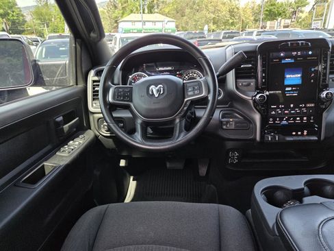 Used 2022 RAM 2500 Tradesman AWD/4WD image 16