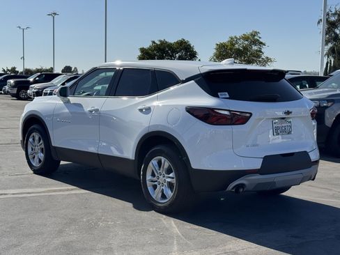 Certified 2020 Chevrolet Blazer LT FWD image 3