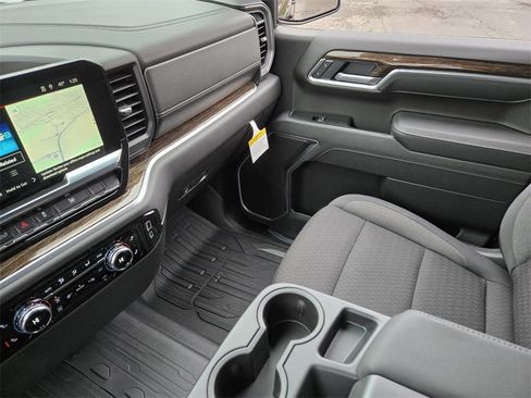 New 2026 GMC Sierra 1500 Elevation w/ Elevation Select Package image 21