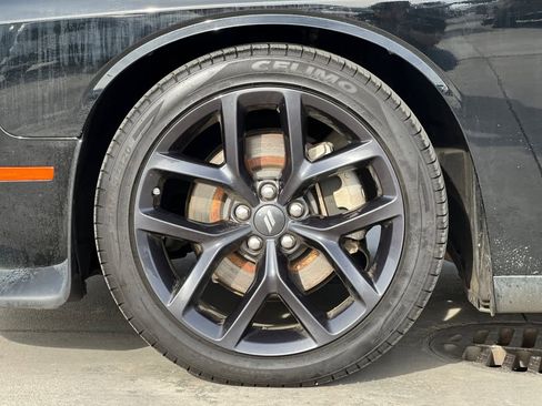 Used 2022 Dodge Challenger GT w/ Plus Package image 27