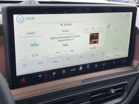 New 2026 Ford Bronco Sport Outer Banks w/ Outer Banks Tech Package+ AWD/4WD image 19